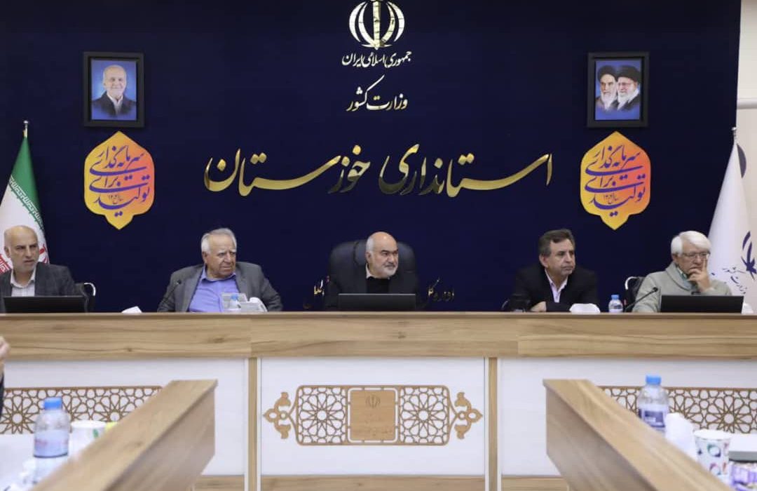 احیای پتروشیمی مسجدسلیمان و تکمیل طرح ۵۵۰ هزار هکتاری در دستور کار دولت/جاده ملاثانی _ مسجدسلیمان با تردد بالا و عرض کم شرایط خطرناکی دارد