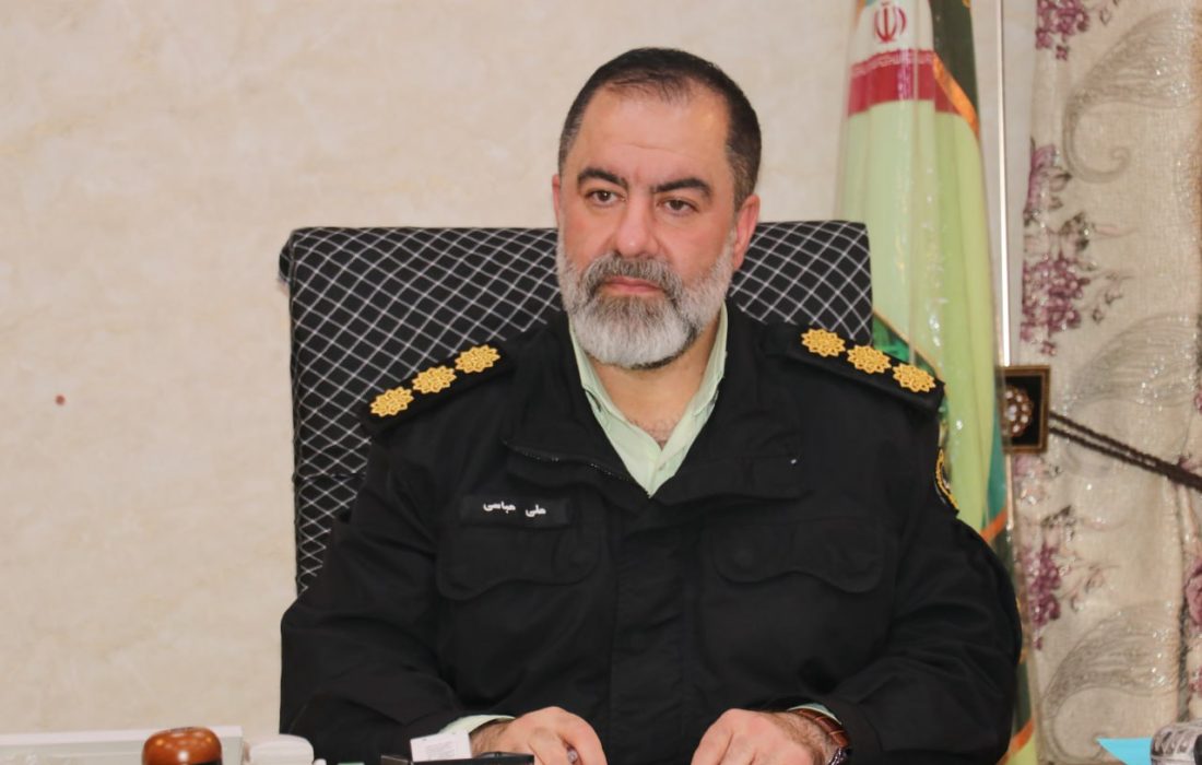 نشست صمیمی فرمانده انتظامی مسجدسلیمان با خبرنگاران/ رسانه بازوی امنیت اجتماعی