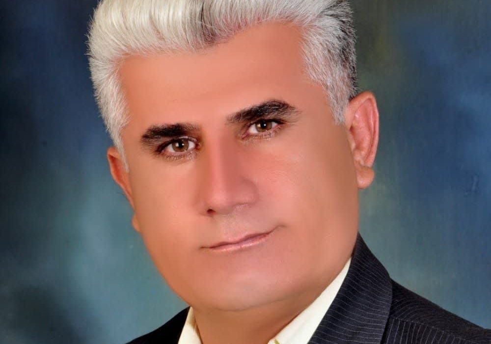 فرشید(سیامک) داودی جهت حضور در انتخابات شورای شهر مسجدسلیمان ثبت نام کرد